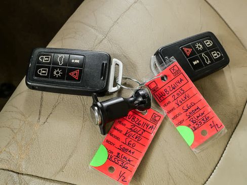 Used 2013 Volvo S60 T5 Premier FWD image 36