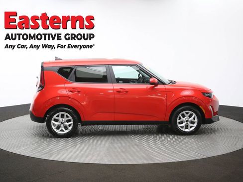 Used 2023 Kia Soul LX w/ Option Group 015 FWD image 44