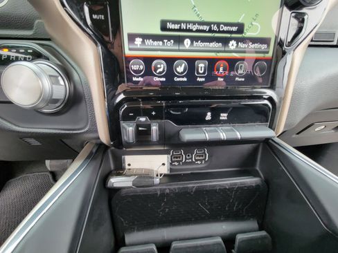 Used 2019 RAM 1500 Laramie w/ Trailer Tow Group image 30