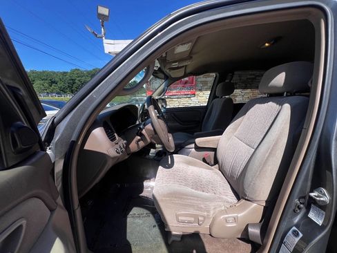 Used 2004 Toyota Tundra Limited RWD image 16