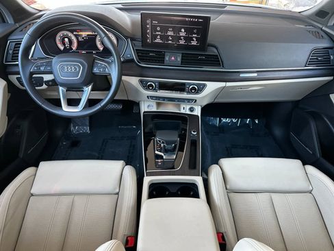 Used 2023 Audi Q5 2.0T Premium Plus w/ Premium Plus Package image 3