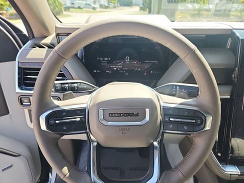 New 2026 GMC Yukon XL Denali w/ Sun & Power Step Package AWD/4WD image 24