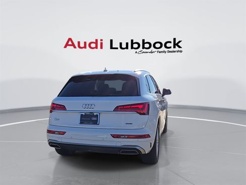 Certified 2024 Audi Q5 e Premium image 7