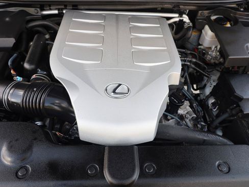 Used 2014 Lexus GX 460 w/ Premium Package AWD/4WD image 11