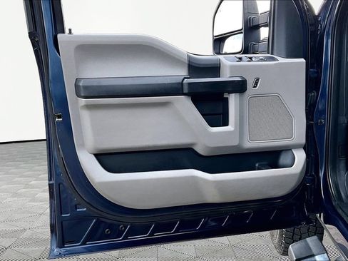 Used 2019 Ford F250 XL w/ STX Appearance Package AWD/4WD image 24