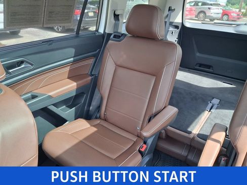 Certified 2023 Volkswagen Atlas SEL AWD/4WD image 14