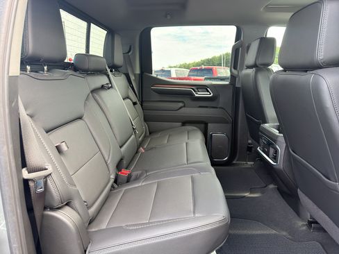 Used 2024 GMC Sierra 1500 Denali AWD/4WD image 23