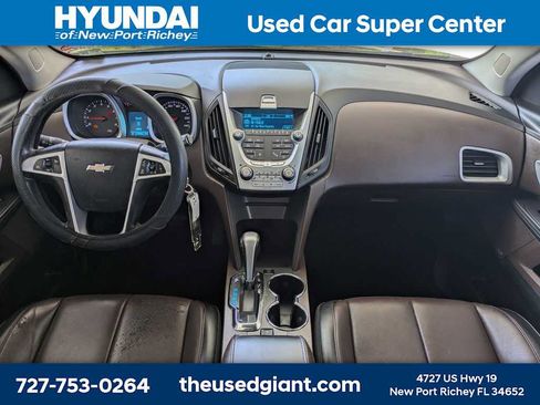 Used 2011 Chevrolet Equinox LT w/ Chrome Appearance Package FWD image 16