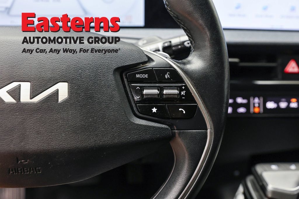 Used 2024 Kia EV6 Wind w/ Wind Technology Package AWD/4WD image 16