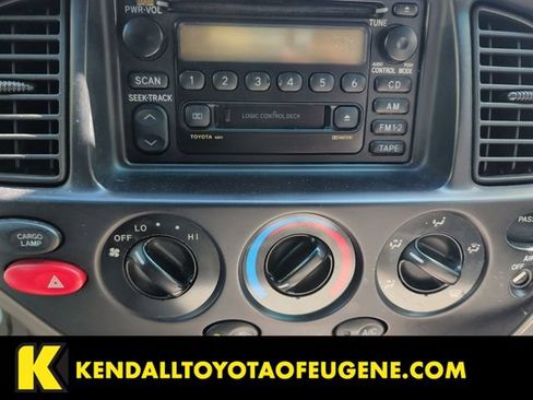 Used 2000 Toyota Tundra SR5 w/ Convenience Pkg AWD/4WD image 15