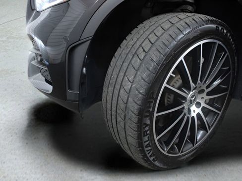 Used 2022 Mercedes-Benz GLC 300 image 41