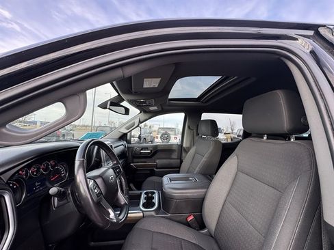 Used 2021 Chevrolet Silverado 1500 LT Trail Boss w/ Convenience Package II image 7