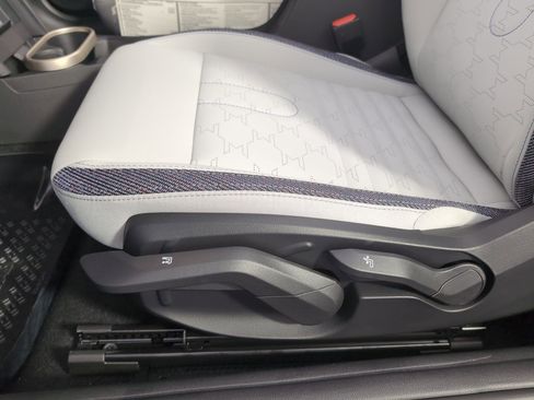 New 2026 MINI Cooper S image 10