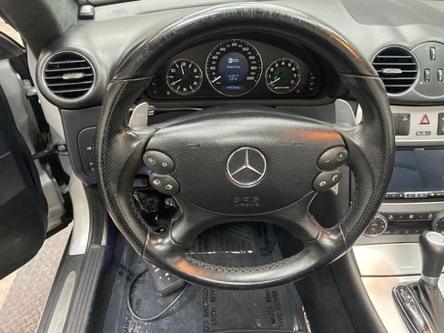 Used 2007 Mercedes-Benz CLK 63 AMG Cabriolet image 31