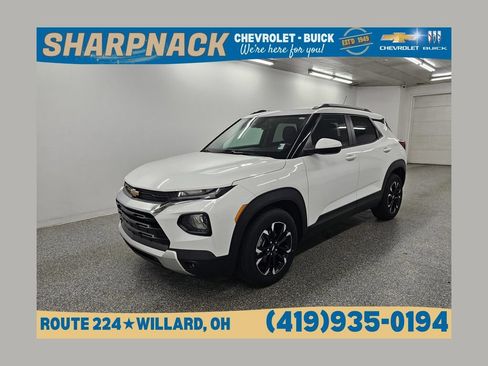 Used 2022 Chevrolet TrailBlazer LT w/ Convenience Package FWD image 1