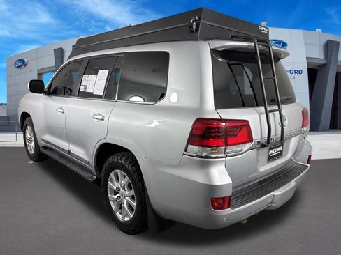 Used 2016 Toyota Land Cruiser AWD/4WD image 5