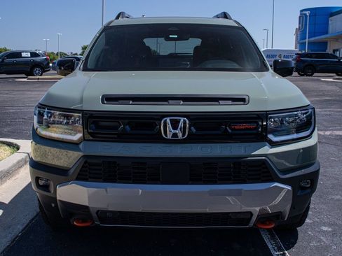 Used 2026 Honda Passport TrailSport image 2
