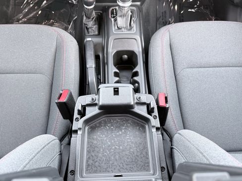 Used 2026 Jeep Wrangler Rubicon image 39