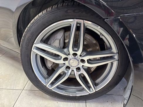 Used 2017 Mercedes-Benz E 300 image 5