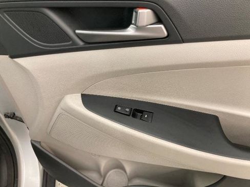 Used 2018 Hyundai Tucson SEL FWD image 27