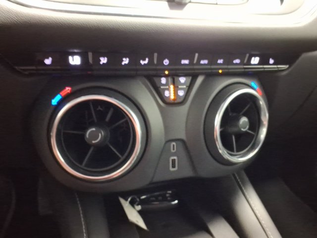 Used 2023 Chevrolet Blazer LT w/ Convenience Package FWD image 20