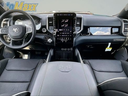 New 2026 RAM 1500 Laramie AWD/4WD image 5