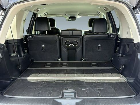 Used 2025 Honda Pilot EX-L image 26