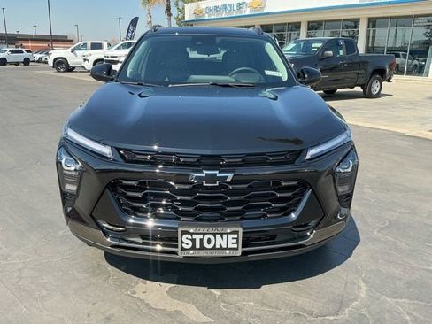 New 2026 Chevrolet Trax ACTIV w/ Sunroof Package FWD image 2