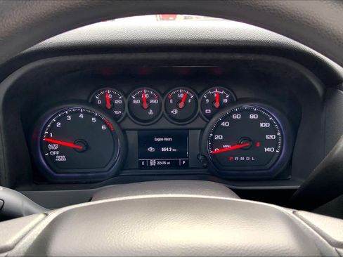 Used 2024 Chevrolet Silverado 1500 Custom Trail Boss AWD/4WD image 25