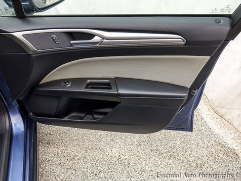 Certified 2018 Ford Fusion S FWD image 23