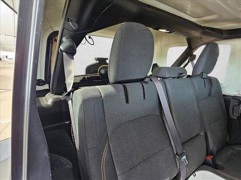 Used 2024 Jeep Wrangler Unlimited AWD/4WD image 16