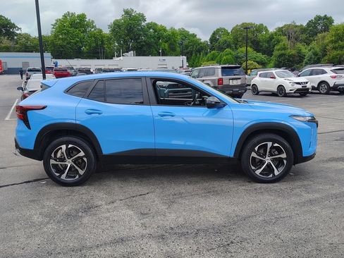 Certified 2024 Chevrolet Trax RS FWD image 5