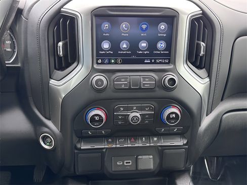 Used 2022 Chevrolet Silverado 1500 RST image 7