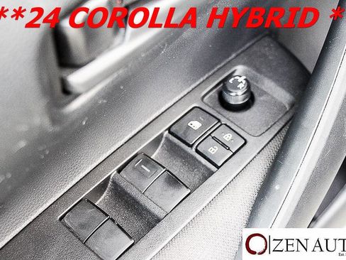 Used 2024 Toyota Corolla LE image 22