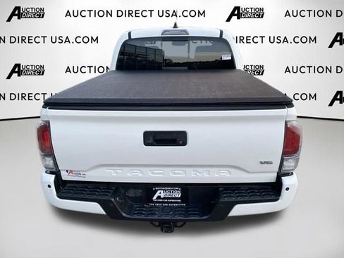 Used 2021 Toyota Tacoma TRD Sport w/ Technology Package AWD/4WD image 26
