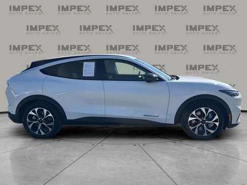 Used 2024 Ford Mustang Mach-E Select w/ Comfort Package Lite image 6