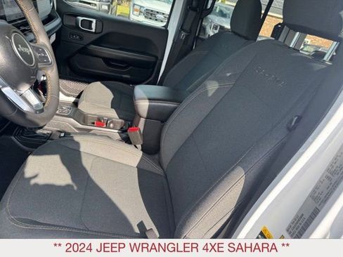 Used 2024 Jeep Wrangler Sahara 4xe image 11
