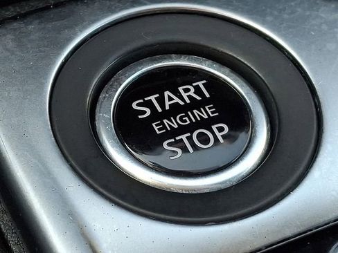 Used 2023 Nissan Sentra SV image 24