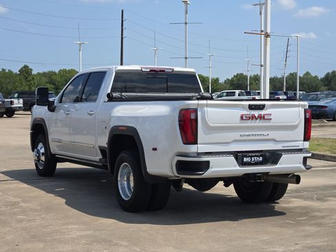 Used 2025 GMC Sierra 3500 Denali AWD/4WD image 6