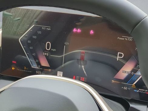 Used 2025 BMW X3 xDrive30i w/ Premium Package image 28