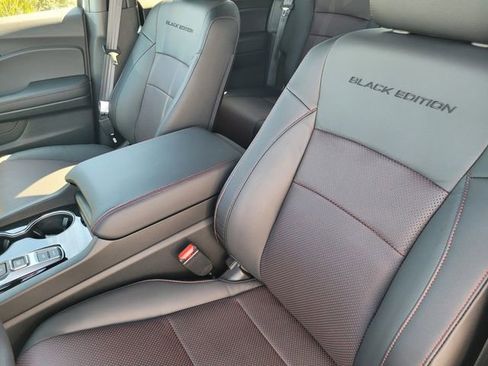 New 2026 Honda Ridgeline Black Edition image 8