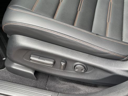 Used 2024 Honda CR-V Sport Touring image 19