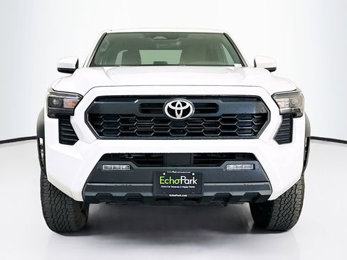 Used 2024 Toyota Tacoma TRD Off-Road AWD/4WD image 2