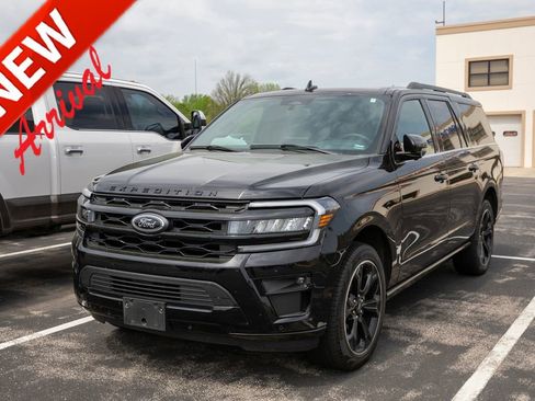 Used 2024 Ford Expedition Max Limited image 1