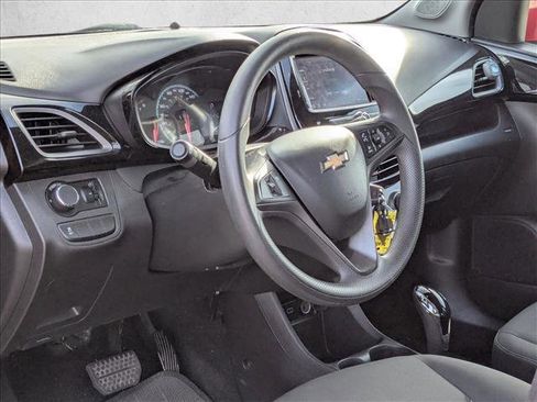 Used 2021 Chevrolet Spark LT image 9