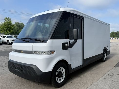 Used 2025 Chevrolet Brightdrop 600 FWD image 3