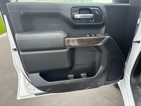 Used 2021 Chevrolet Silverado 1500 LT Trail Boss w/ Bed Protection Package image 10