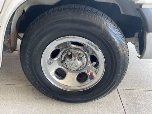 Used 2000 Dodge B1500 RWD image 18