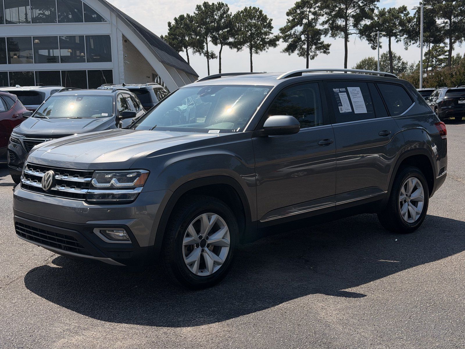 Used 2018 Volkswagen Atlas SEL FWD image 7