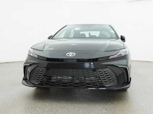 New 2026 Toyota Camry SE image 18